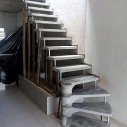 19-escada-semi-caracol - Casa da Escada